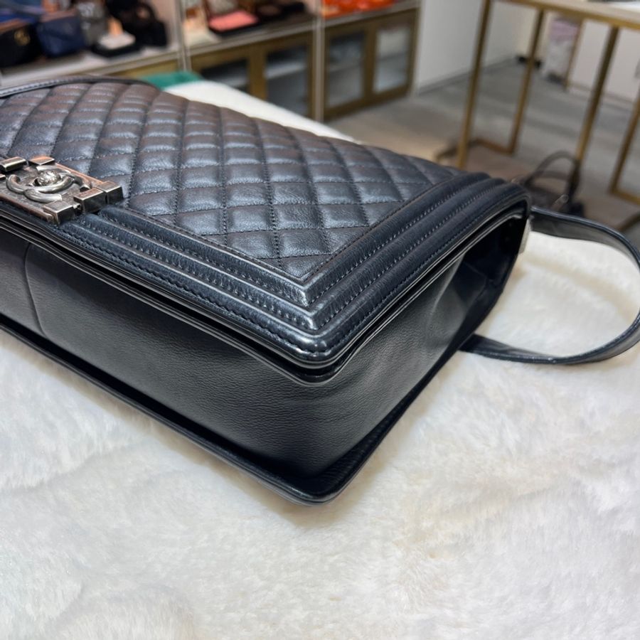 chanel le boy 30cm 黑色復古銀扣 X671-6