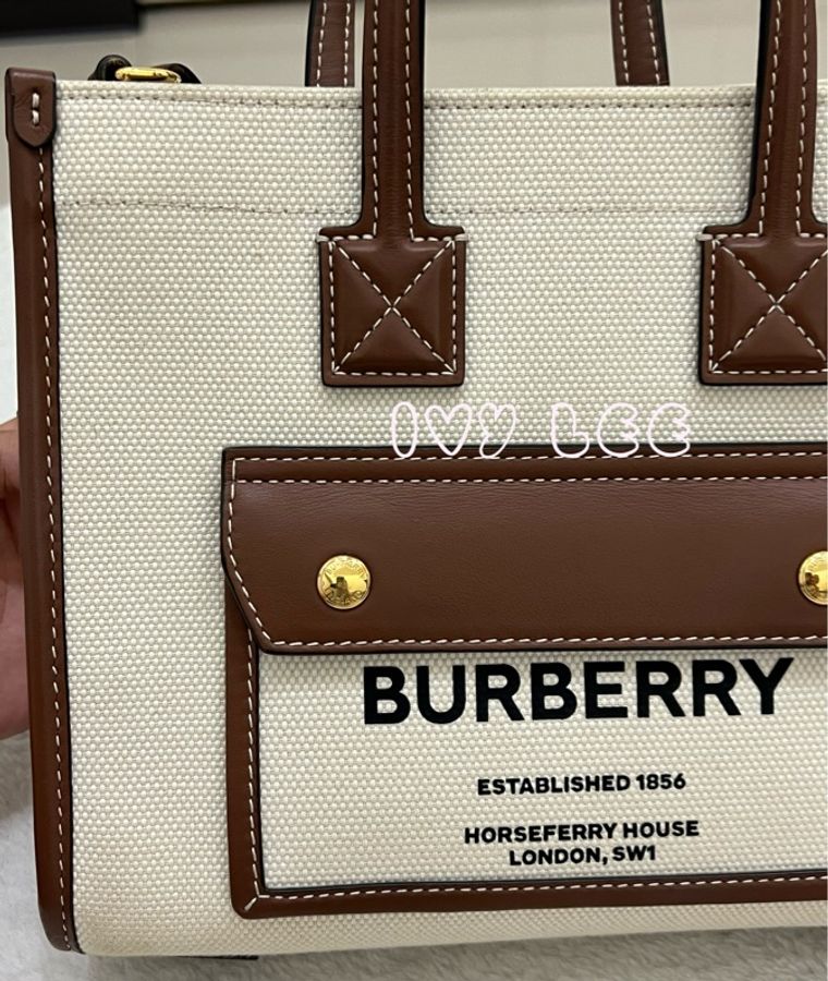 BURBERRY 巴寶莉 Louise標誌圖案帆布皮革飾邊手提包 斜背包 小方包 (棕色80441431)二手精品-24