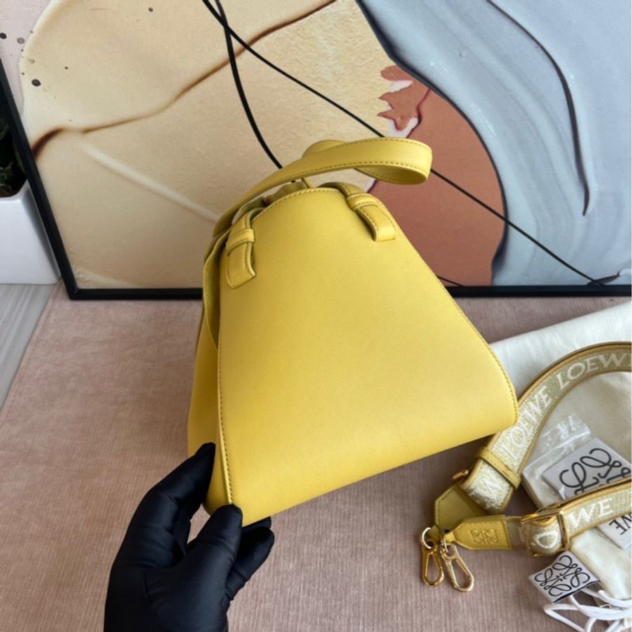 LOEWE 小兔造型吊床包 寬肩帶可手提單肩斜挎包-2