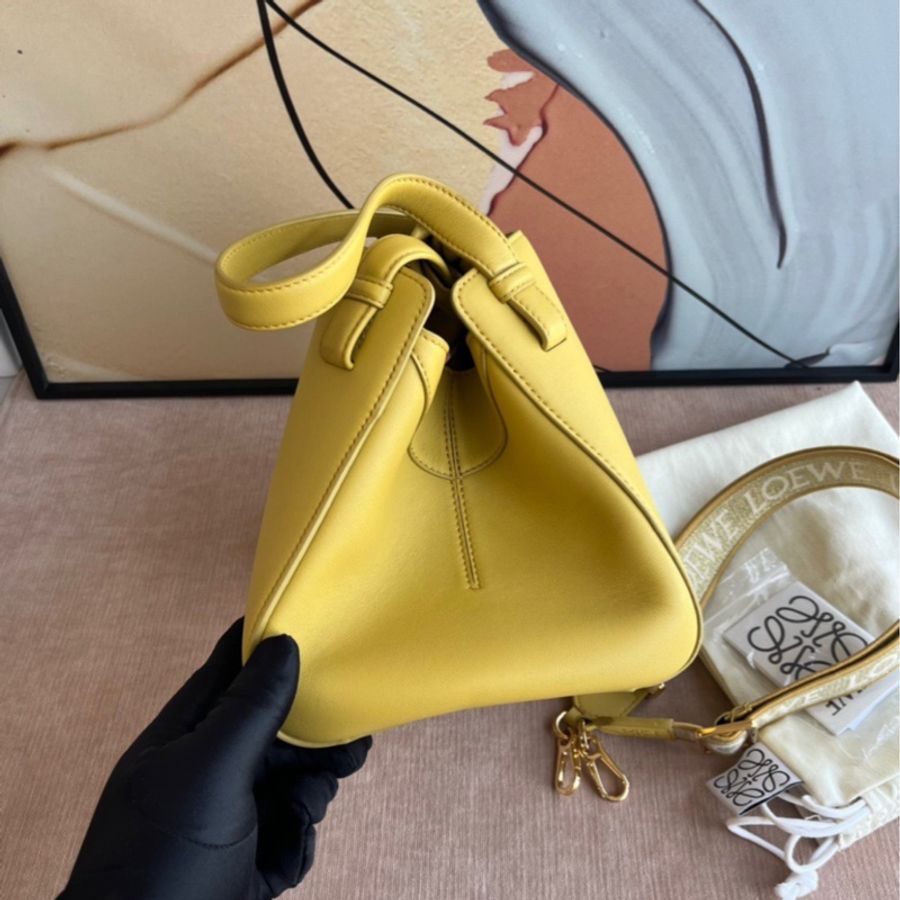 LOEWE 小兔造型吊床包 寬肩帶可手提單肩斜挎包-3