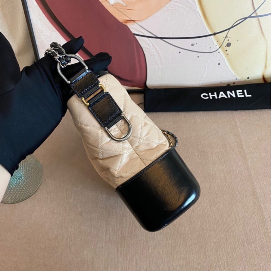 CHANEL 中號 流浪包 米色拼黑色-3