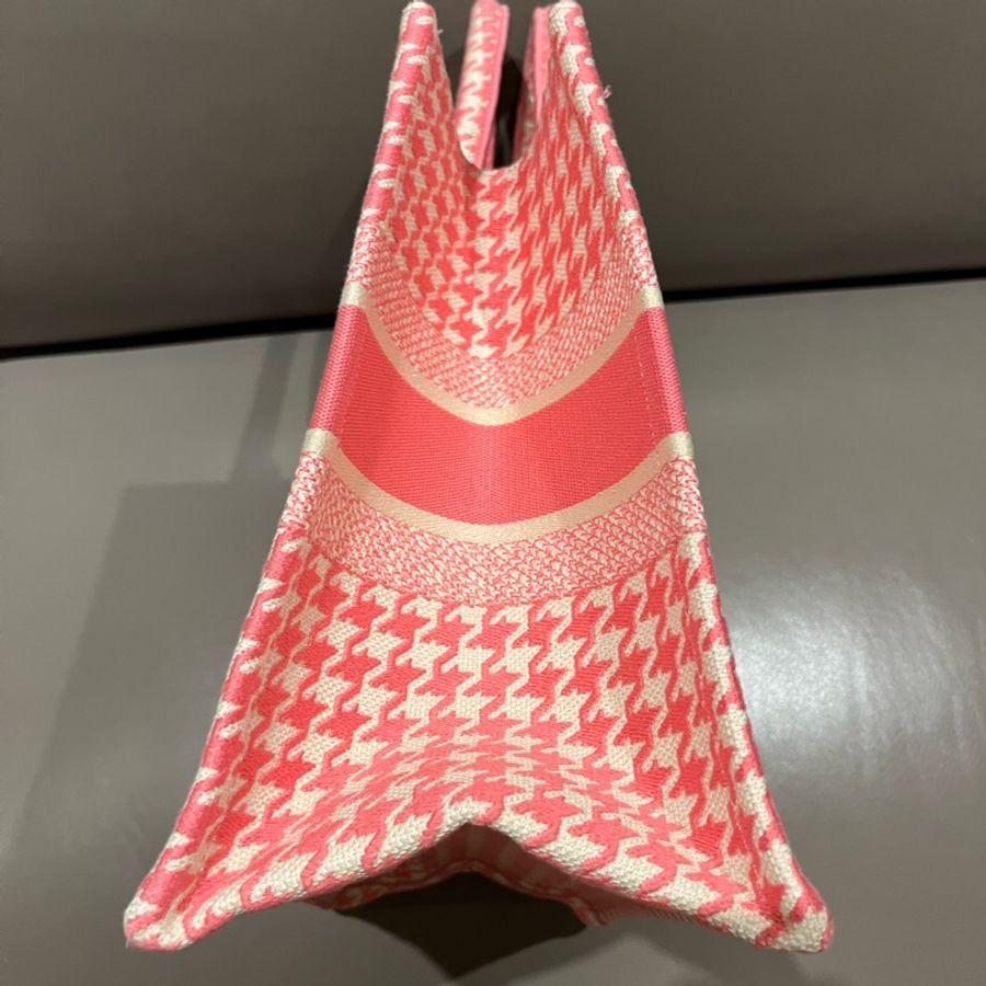 DIOR 好用的拖特包-3
