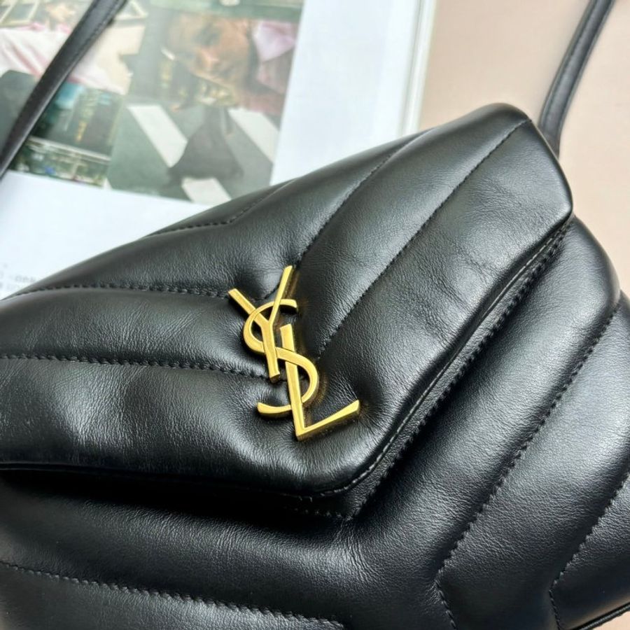 ::SAINT LAURENT:: YSL LOULOU 「Y」形絎縫皮革TOY手袋-4
