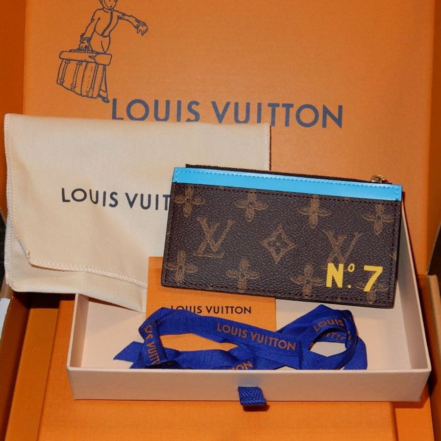 LOUIS VUITTON LV 路易威登 限量款經典Monogram帆布N°7拉鍊卡片/零錢包(正品/含購證)-0