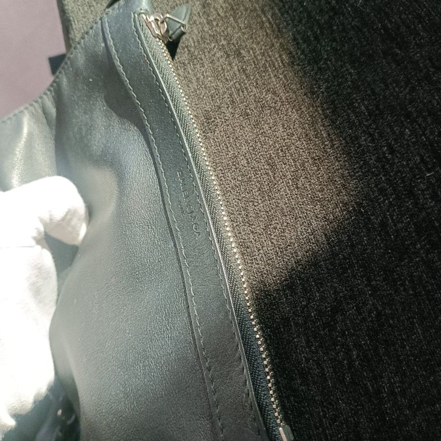 巴黎世家 牛皮手提肩背包-17