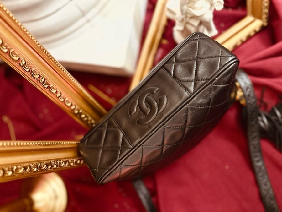 CHANEL(香奈兒) 中古 黑金羊流蘇相機包 黑色 2開-5