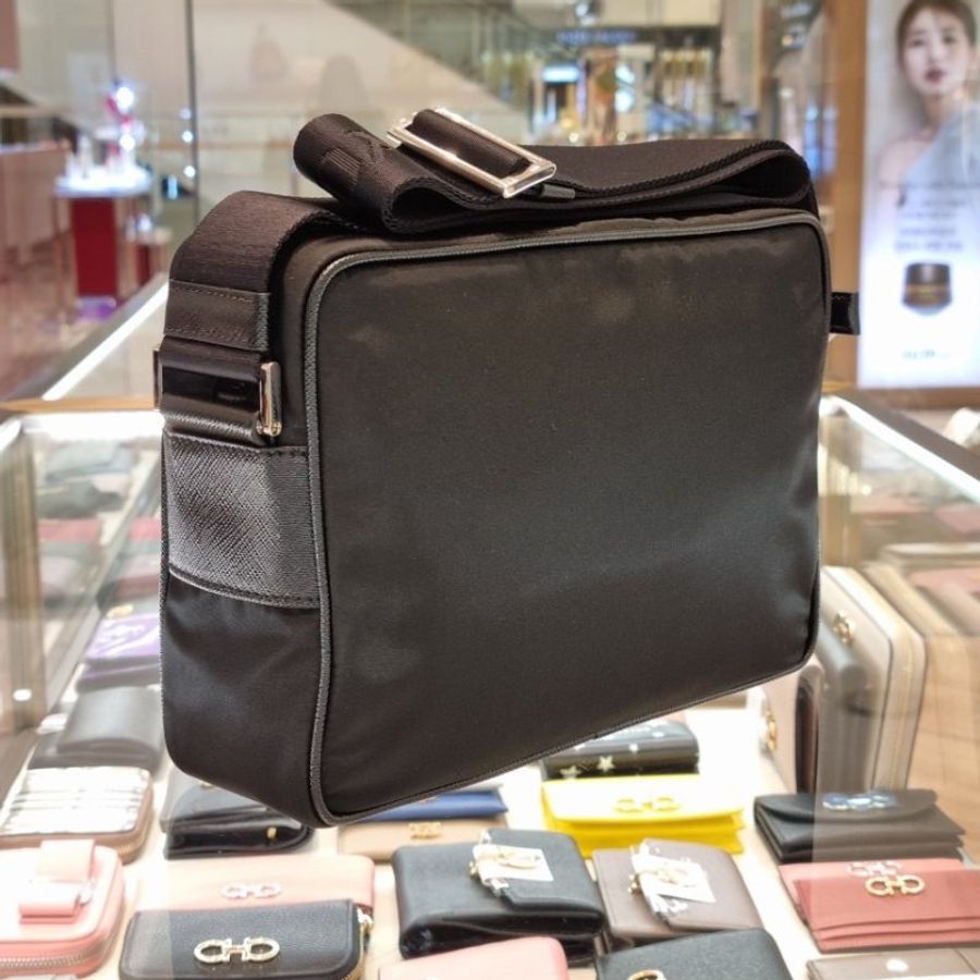 🌸2025春夏新品🌸Prada 2VH048 跳傘布及皮革鑲邊單肩包-13
