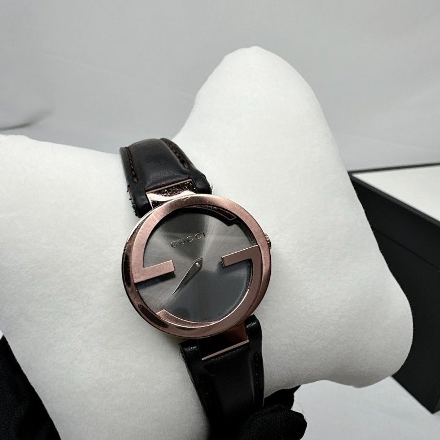 GUCCI Interlocking雙G腕錶-9