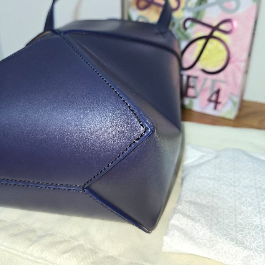 (年前一口價) 全新 LOEWE puzzie Fold燙印金字小牛皮手提/斜背托特包(小/深藍)-7