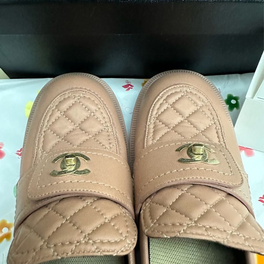 特價!Chanel香奈兒粉色樂福鞋 size:36-1