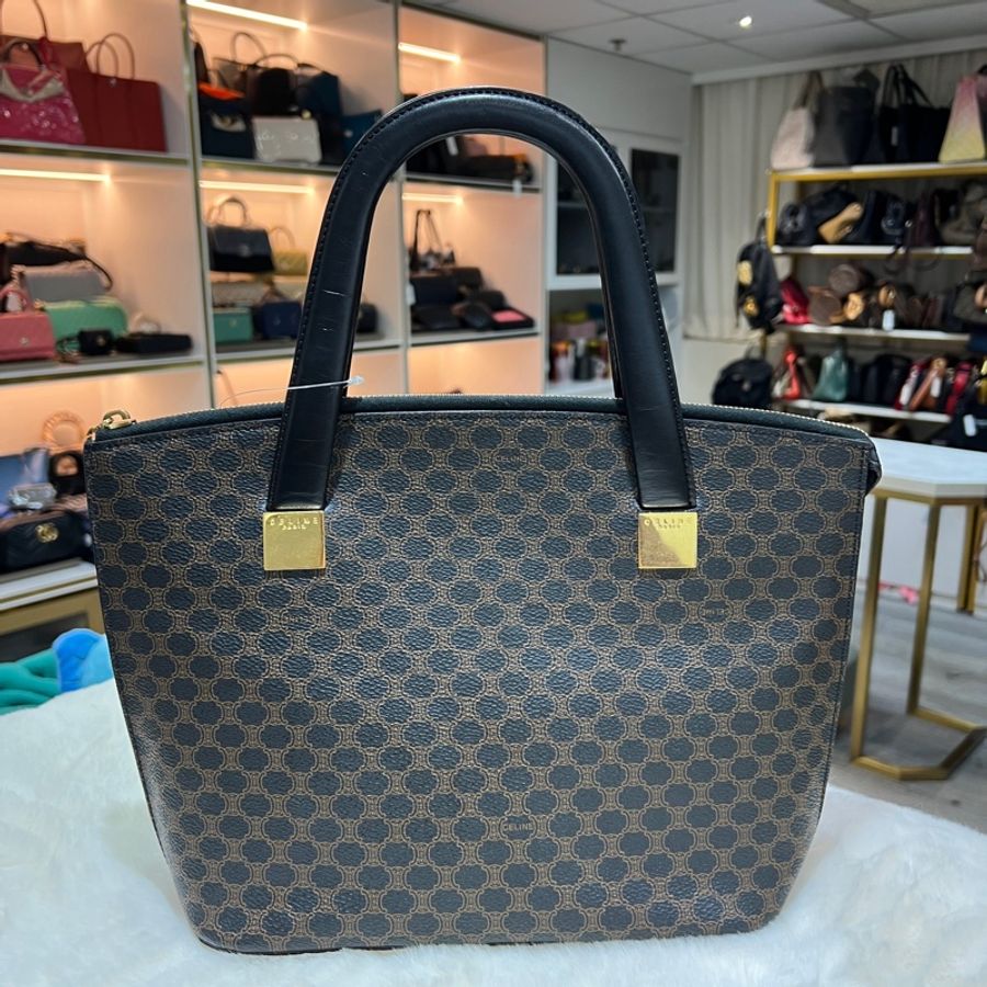 Celine vintage 賽琳黑花貝殼包 X390-1