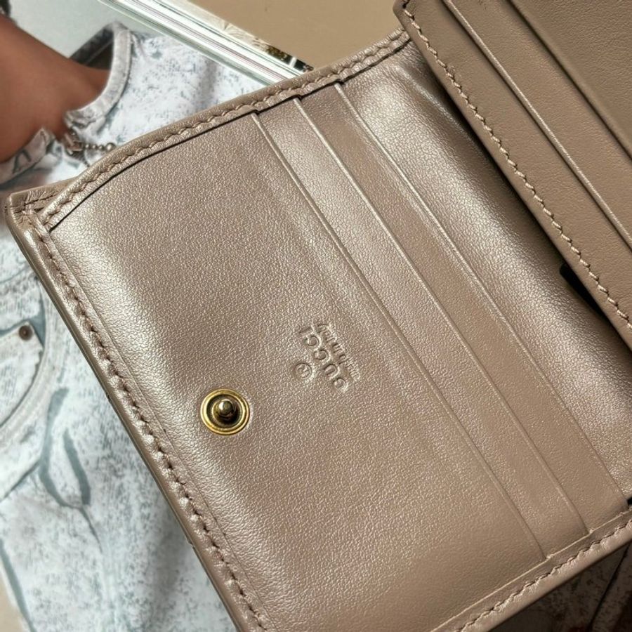 ::GUCCI:: 奶茶色MARMONT短夾-4