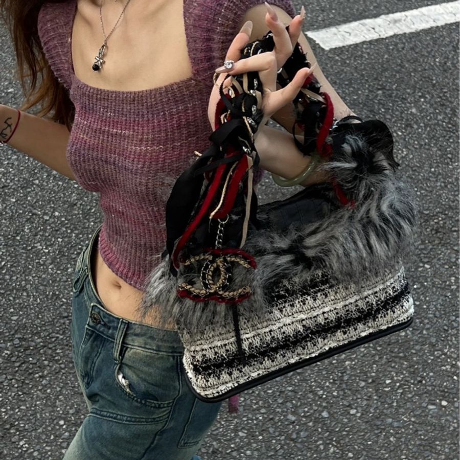 (大全配 限量款⚠️)Chanel 香奈兒 special edition 毛毛包 手提+肩背-2