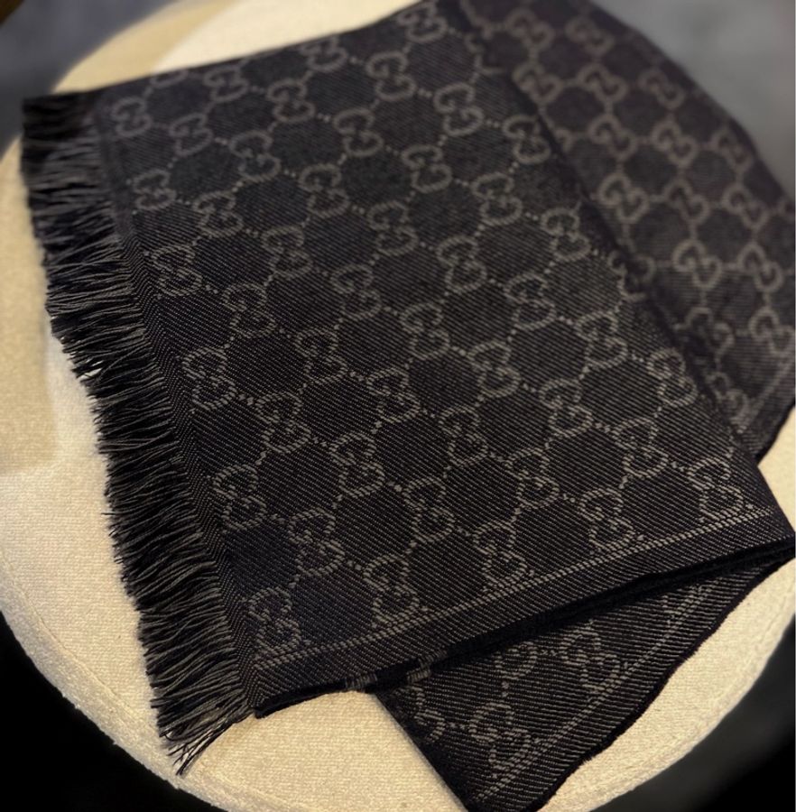 ► GUCCI 羊毛圍巾披肩▫️藏青-1