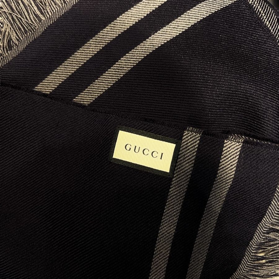 ► GUCCI 羊毛圍巾披肩▫️藏青-2