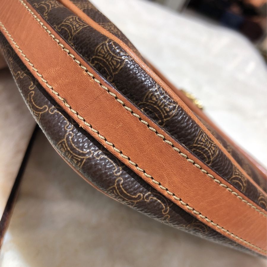 CELINE CROSSBODY BAG 中古老花梯形斜孭包 O389-7