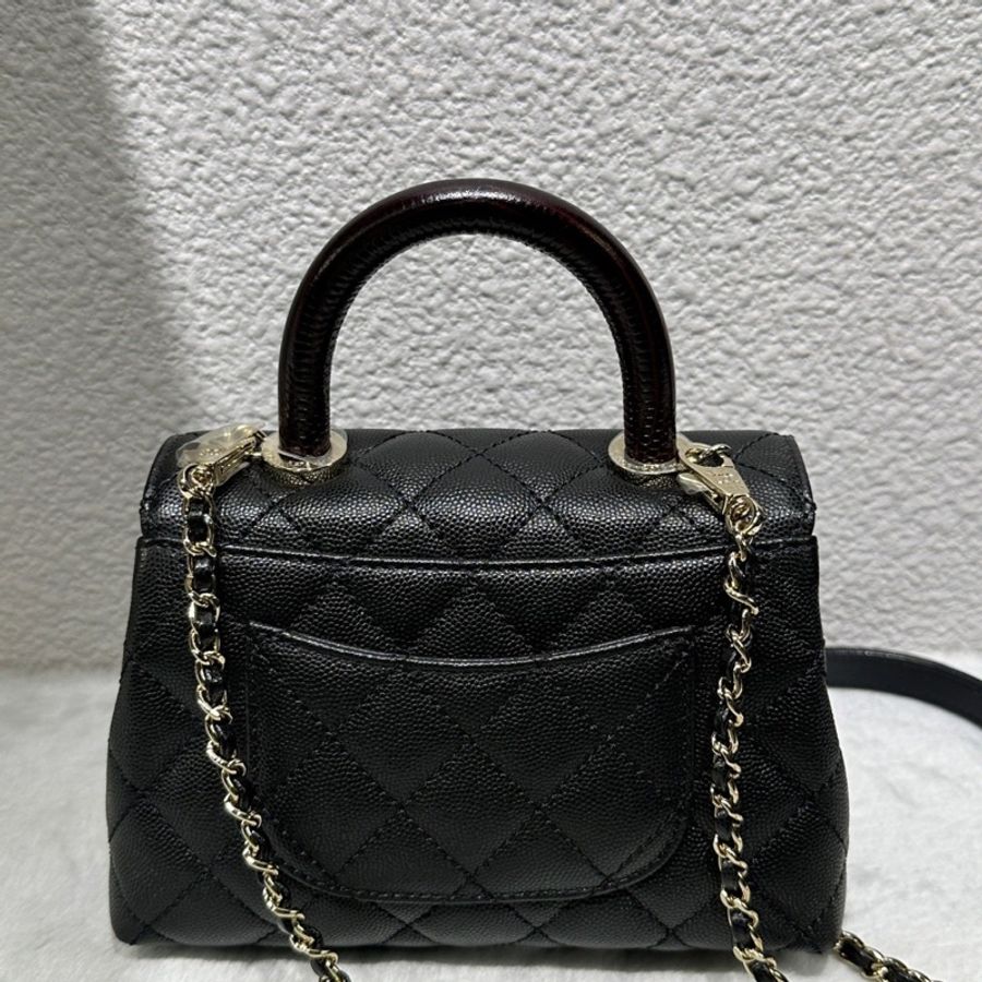 Chanel 蜥蜴皮紋紅提把 mini coco handle-3