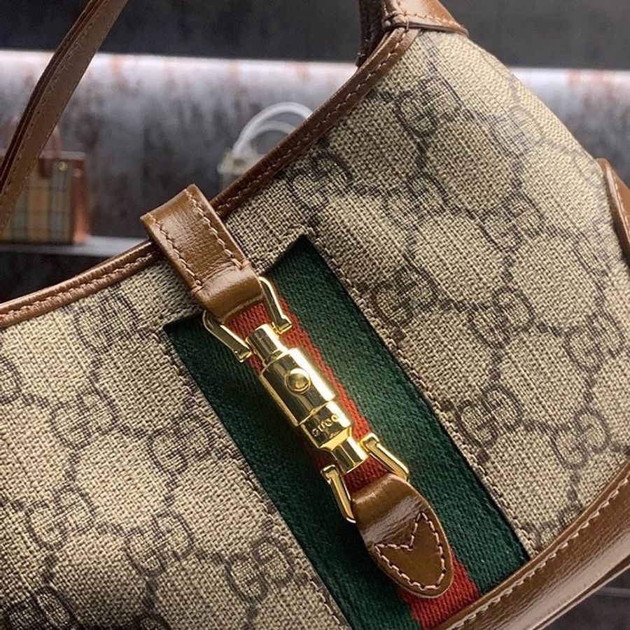 Gucci 637092 迷你Supreme 帆布Jackie 1961包 附可拆卸、延長皮革肩帶《當季專櫃正售★全新商品 》-11