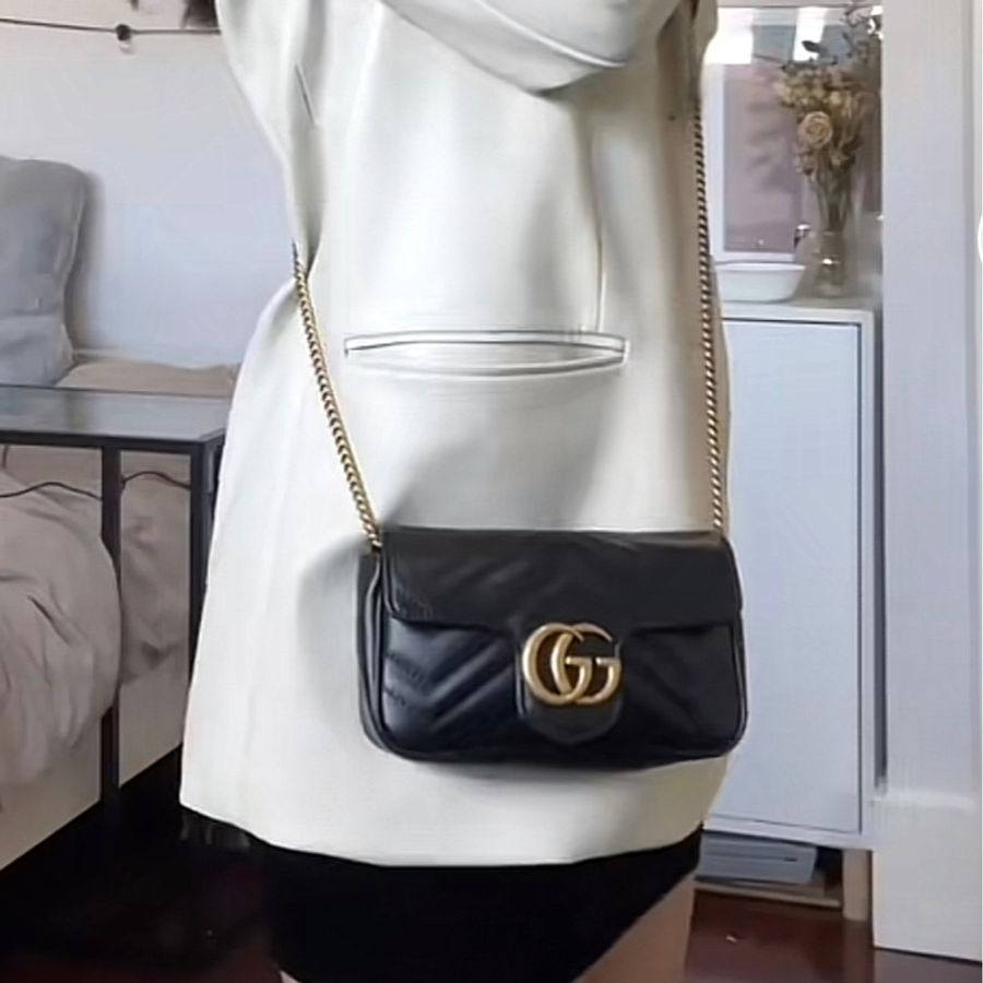 🍁GUCCI黑金牛皮Marmon風琴WOC 474575，-18