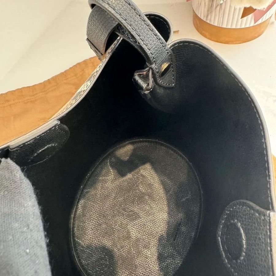 *SHIHNA名牌精品* Burberry經典款水桶包-6