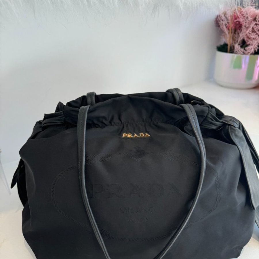 PRADA 黑色肩背包 斜背包-0