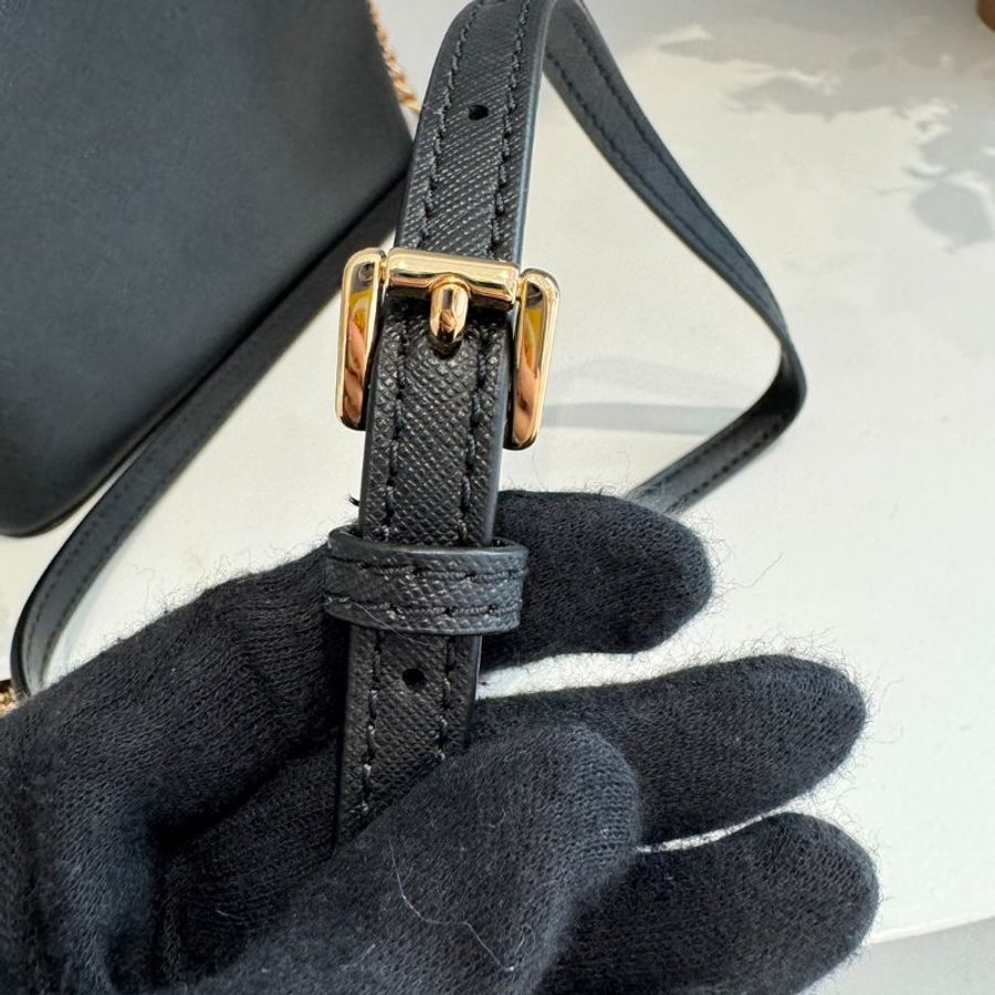 *SHIHNA名牌精品*MICHAEL KORS JET SET TRAVEL新款拼接前口袋小型斜背包-3