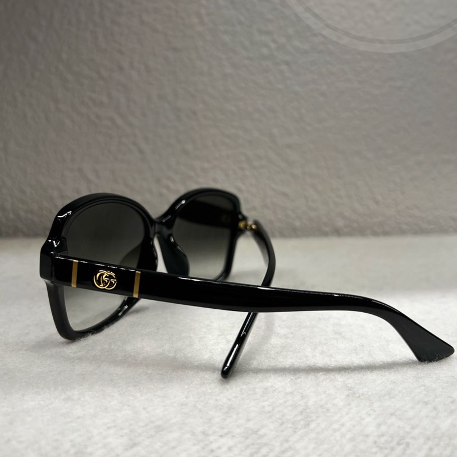 ►  全新 Gucci 黑色膠框太陽眼鏡·墨鏡-5