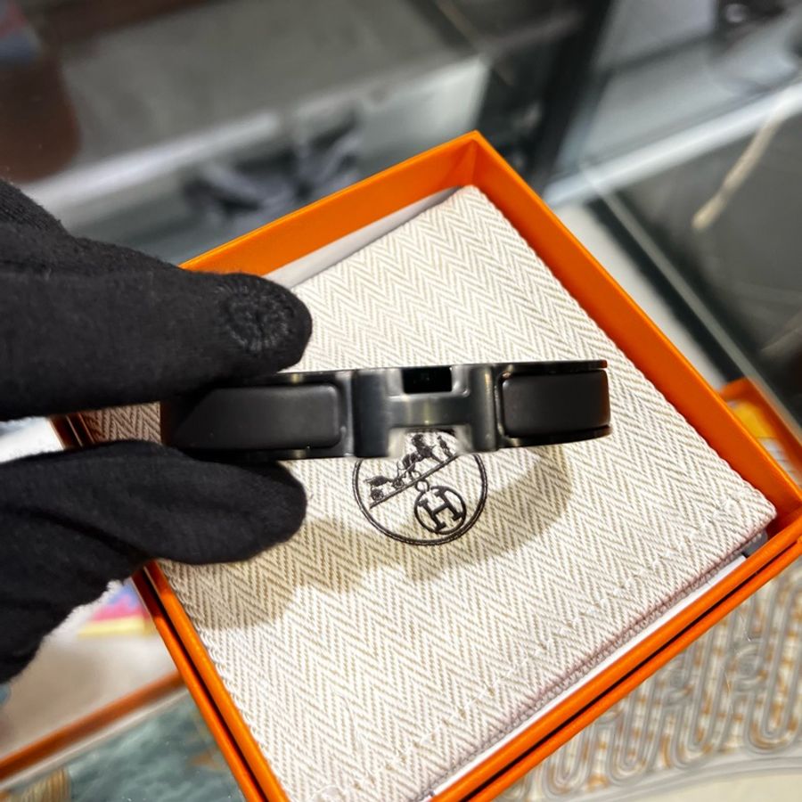 ► 全新 Hermes 愛馬仕手環 Clic HH So Black-0