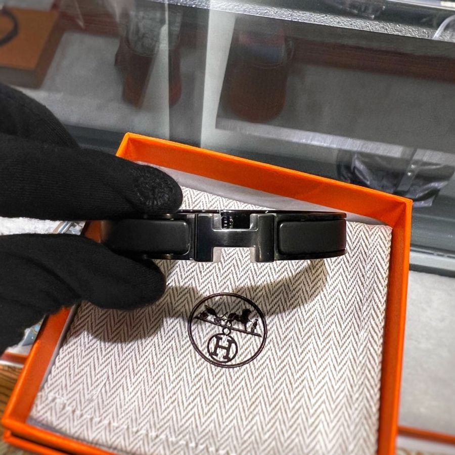 ► 全新 Hermes 愛馬仕手環 Clic HH So Black-1