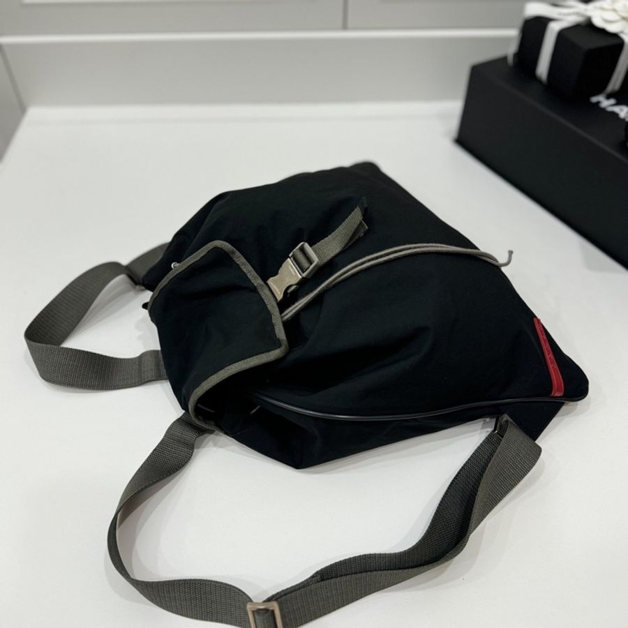 prada 黑 尼龍 後背包 肩背包 手提包 雙肩包-4