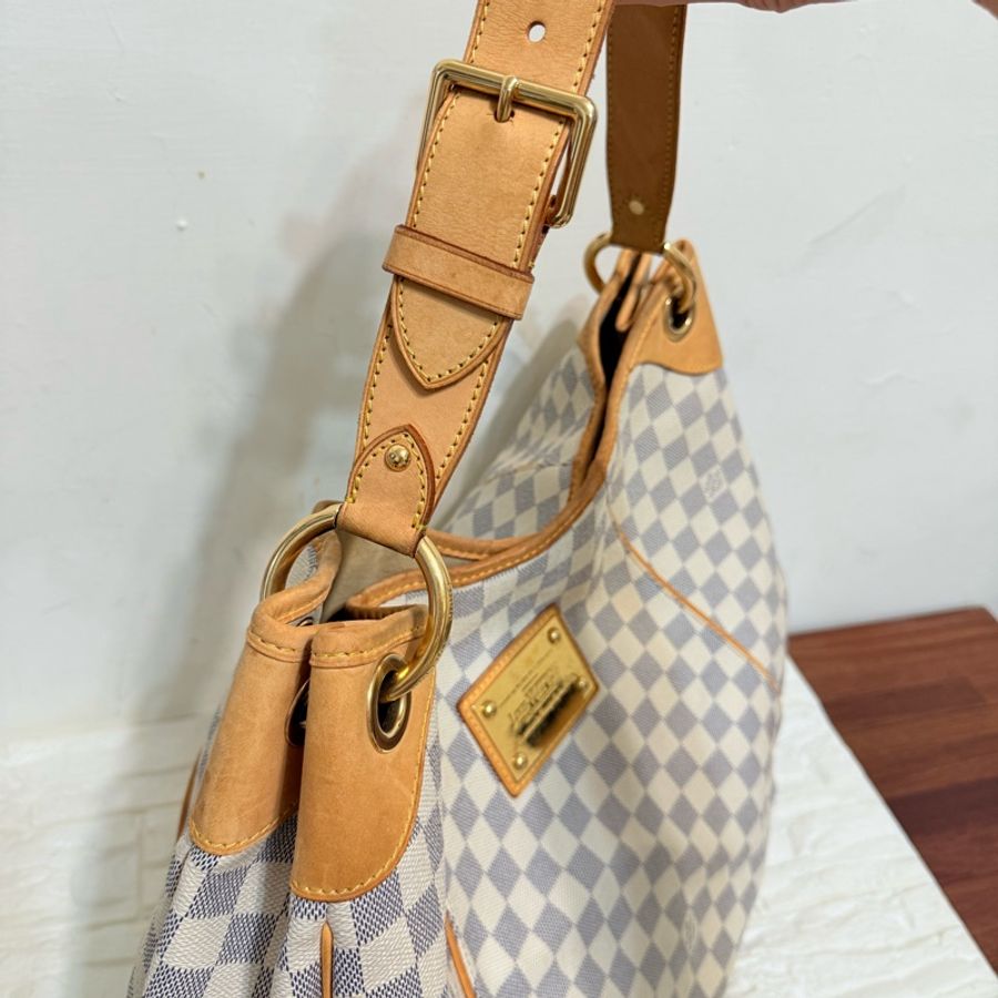 近新閒置品Lv 中款白棋盤格南瓜包❤️-6