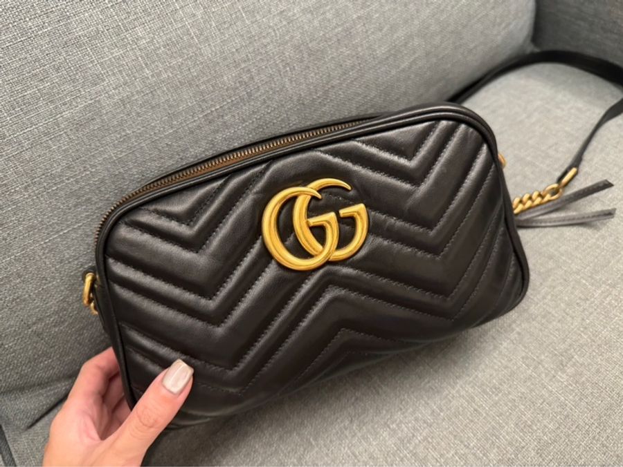 GUCCI GG MARMONT小型肩揹袋-0