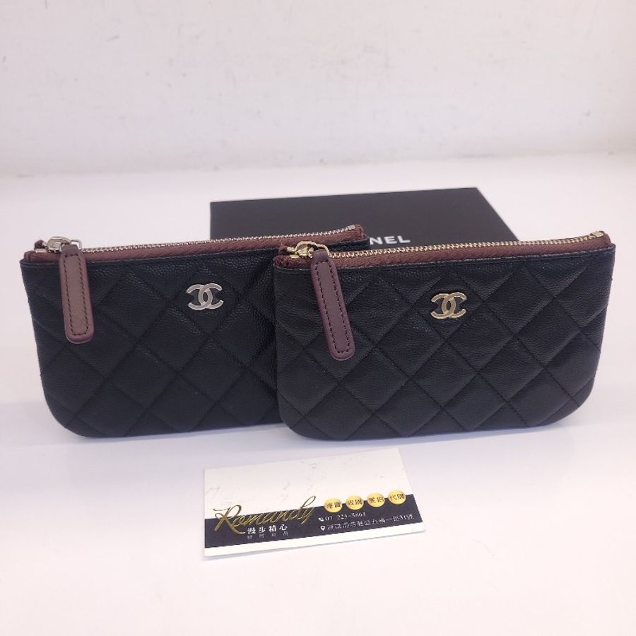 Chanel 經典荔枝紋小牛皮拉鍊零錢包(黑金)-4