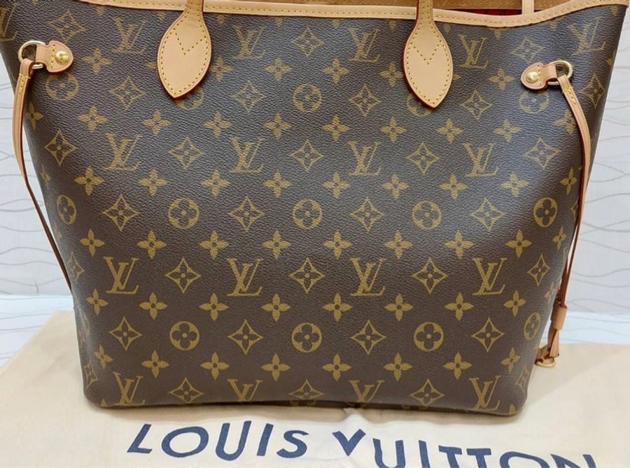 🤎✈️LV M41177 (新型號M46987) NEVERFULL MM 老花內櫻桃紅色 中款 購物包(附小包)*9成新* 售54800❤️ 尺寸 (公分 31 x 28 x 14 CM #防塵袋 正常使用痕跡高標準繞道-1