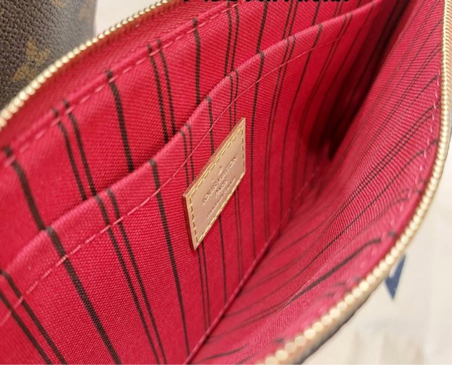 🤎✈️LV M41177 (新型號M46987) NEVERFULL MM 老花內櫻桃紅色 中款 購物包(附小包)*9成新* 售54800❤️ 尺寸 (公分 31 x 28 x 14 CM #防塵袋 正常使用痕跡高標準繞道-7