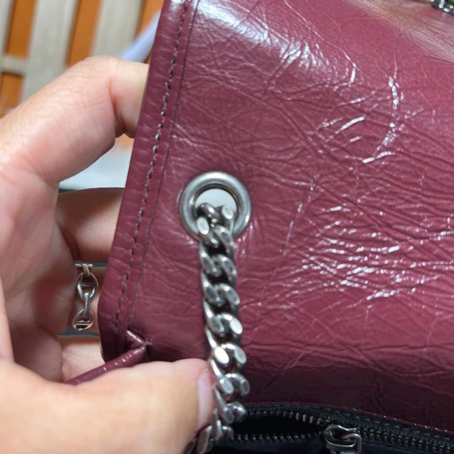 YSL SAINT LAURENT 聖羅蘭 NIKI 583103 0EN04 6475 油蠟皮革肩背鍊條包 (勃地根紅)-40