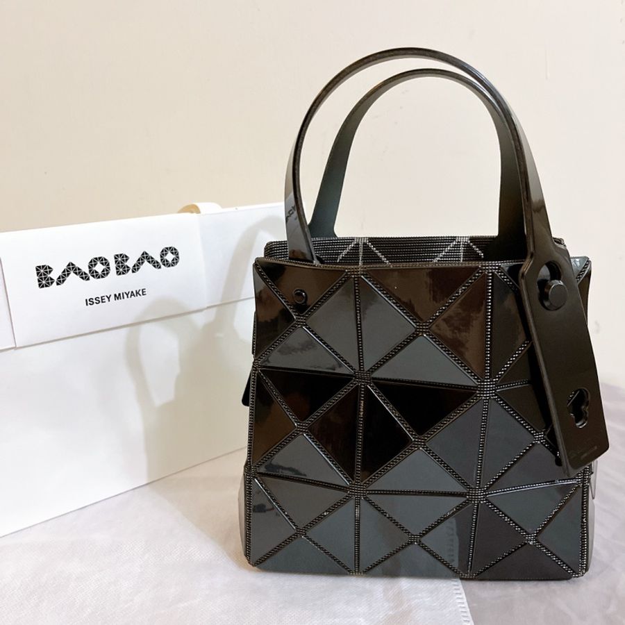 Baobao 三宅一生 carat 鑽石包 小方包小號-4
