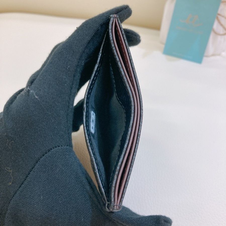 香奈兒魚子醬牛皮金扣卡包-17