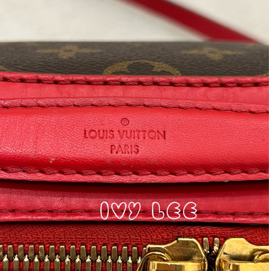 LV M43556經典Saintonge系列帆布印花流蘇鑲飾牛皮飾邊 手提包 斜背包 肩背包 相機包 罌粟紅色 二手精品-3