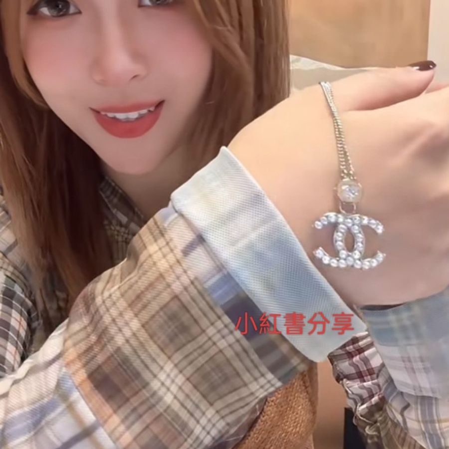 Chanel 24K愛心雙面水鑽雙C Logo項鍊-4
