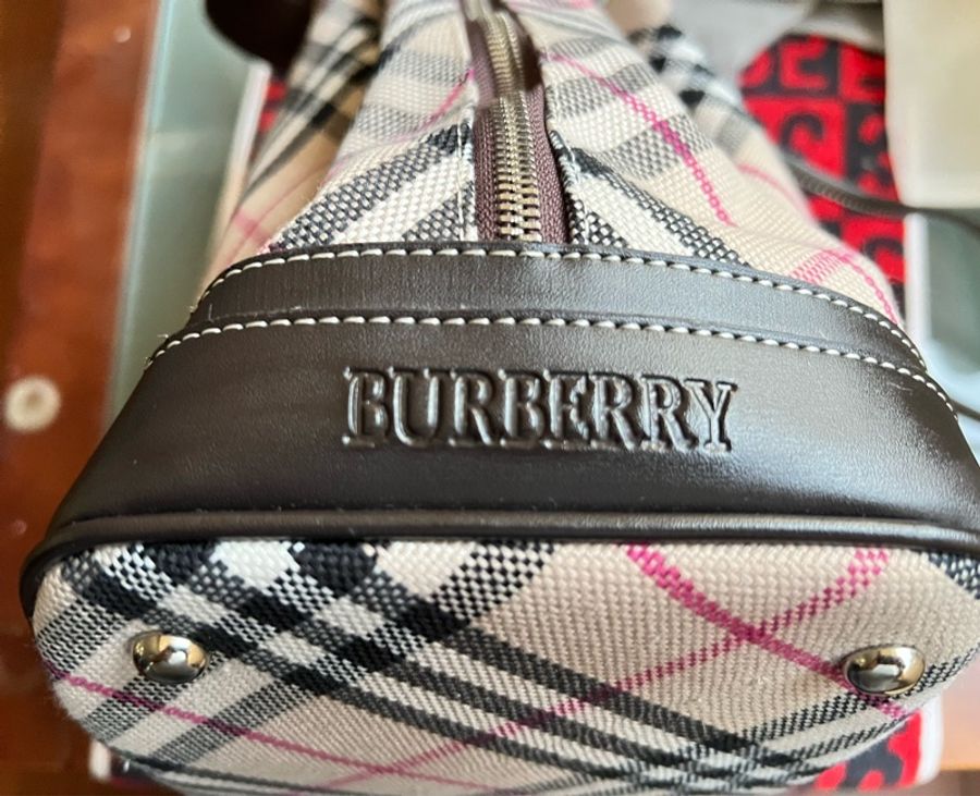 BURBERRY 巴寶利 BLUE LABEL 格紋 水桶包 手提包 肩背包 時尚精品包-4