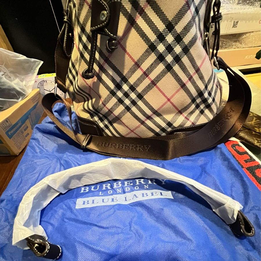 BURBERRY 巴寶利 BLUE LABEL 格紋 水桶包 手提包 肩背包 時尚精品包-32