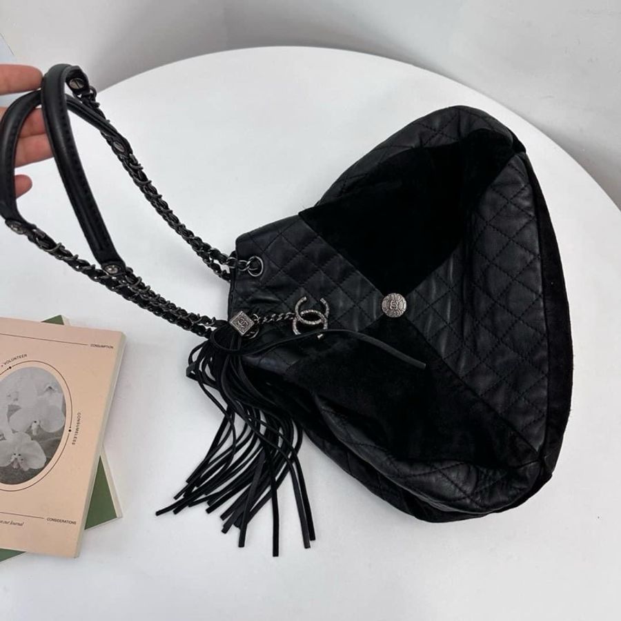 Chanel 黑銀拼皮水桶肩背包-0