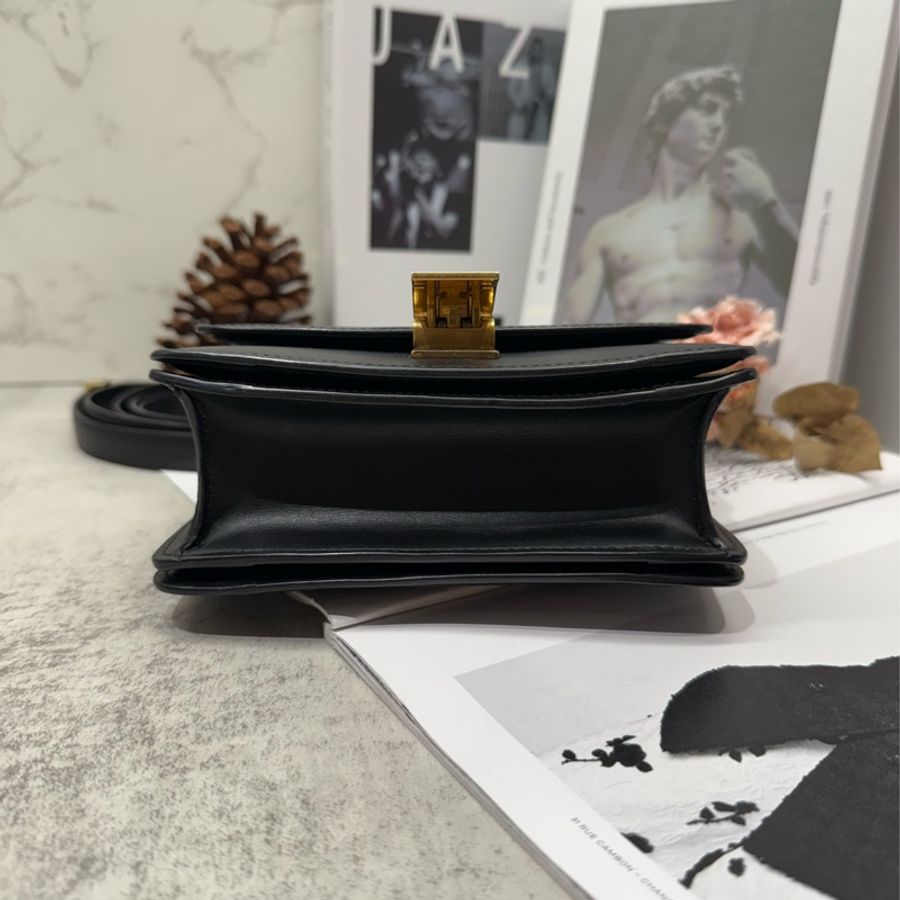 🌟CELINE 思琳|Classic BOX mini 黑復古金 黑金豆腐包🌟-4