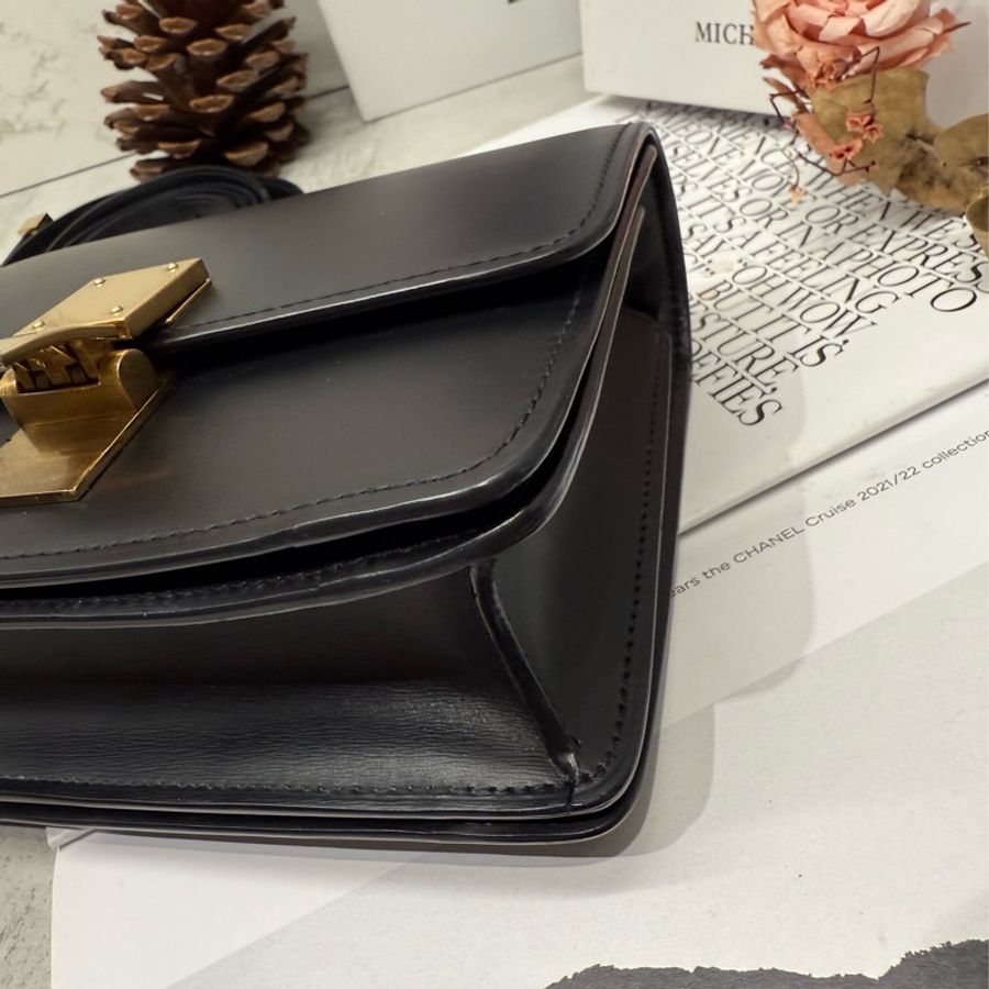 🌟CELINE 思琳|Classic BOX mini 黑復古金 黑金豆腐包🌟-6