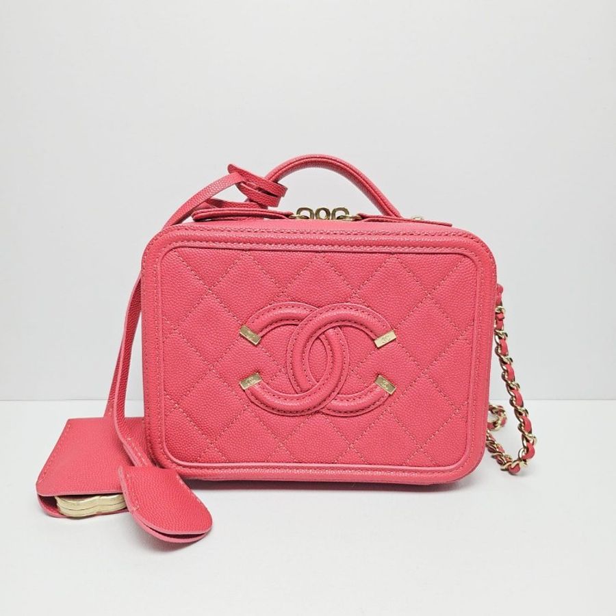 Chanel - Small Vanity Case-0