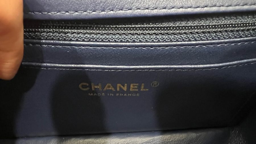 Chanel 絕美藍絲絨2.55 mini reissue-2