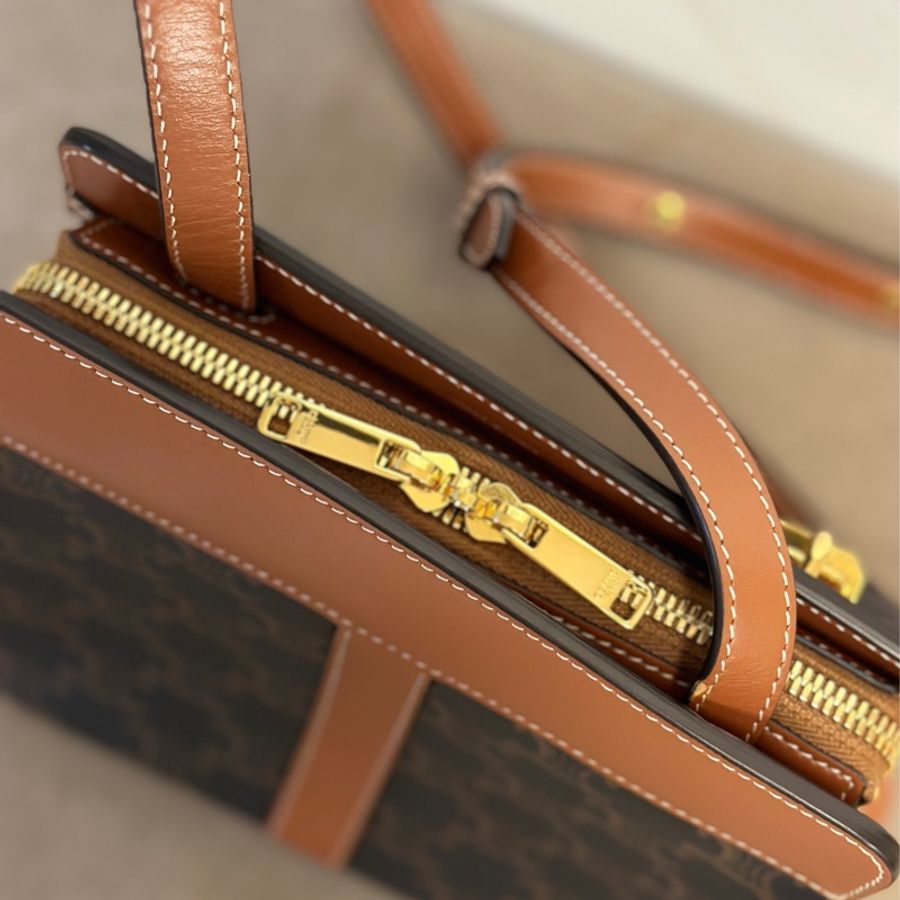 Celine Teen Cabas de France Triomphe Tan-4