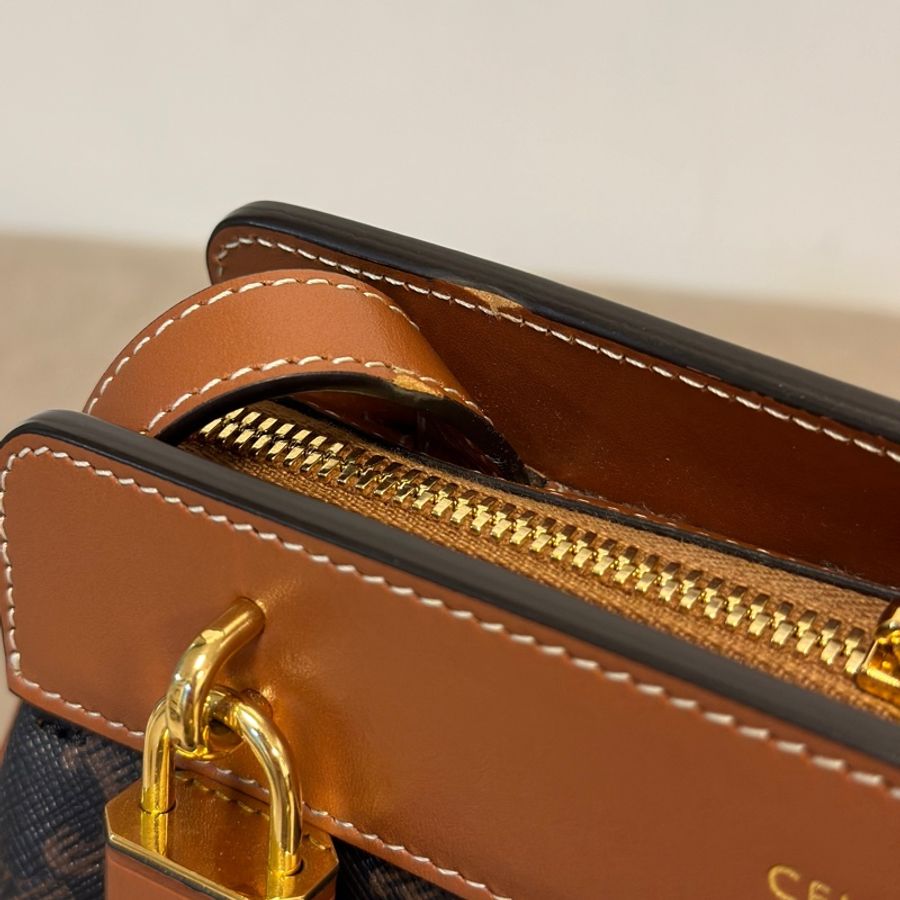 Celine Teen Cabas de France Triomphe Tan-13
