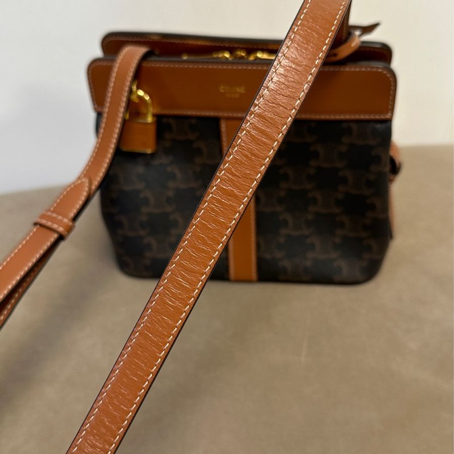 Celine Teen Cabas de France Triomphe Tan-17